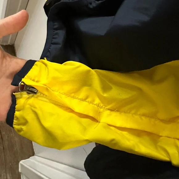 NFL Superbowl XLVIII Windbreaker Pullover 1/4 Zip Navy Yellow Pockets Lined Sz L - Picture 3 of 11